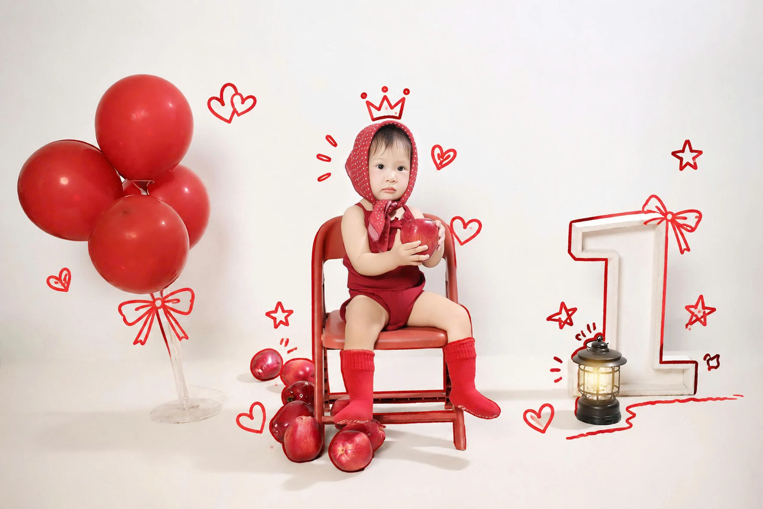 Dưa Hấu ngồi bên bóng bay đỏ và con số một